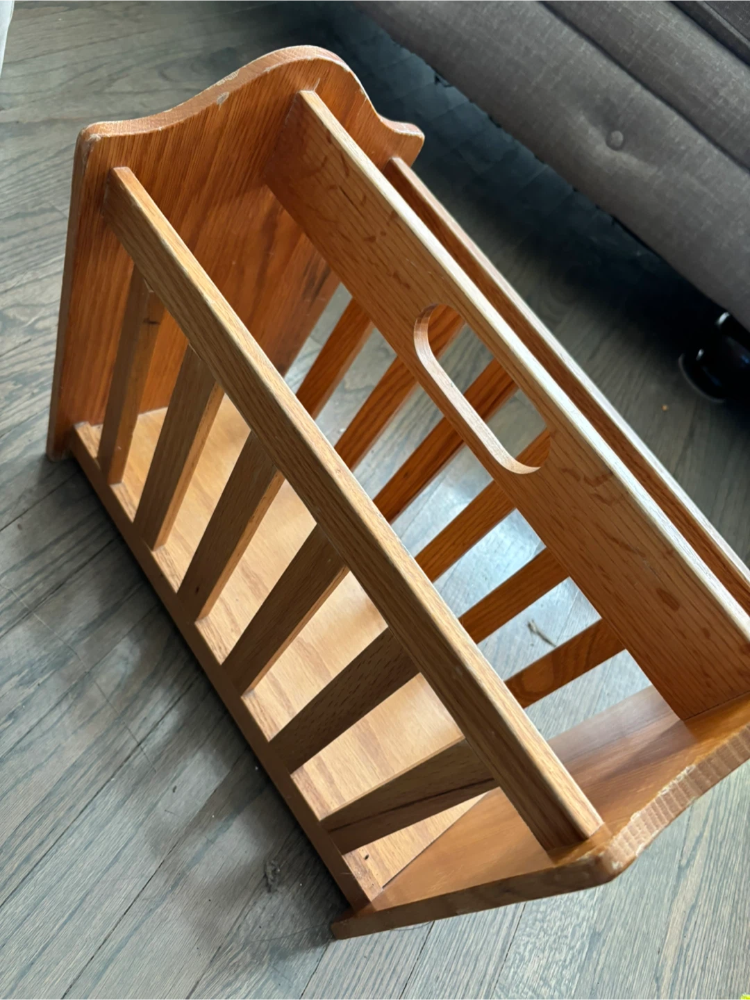 Wooden Magazine Rack - photo 2