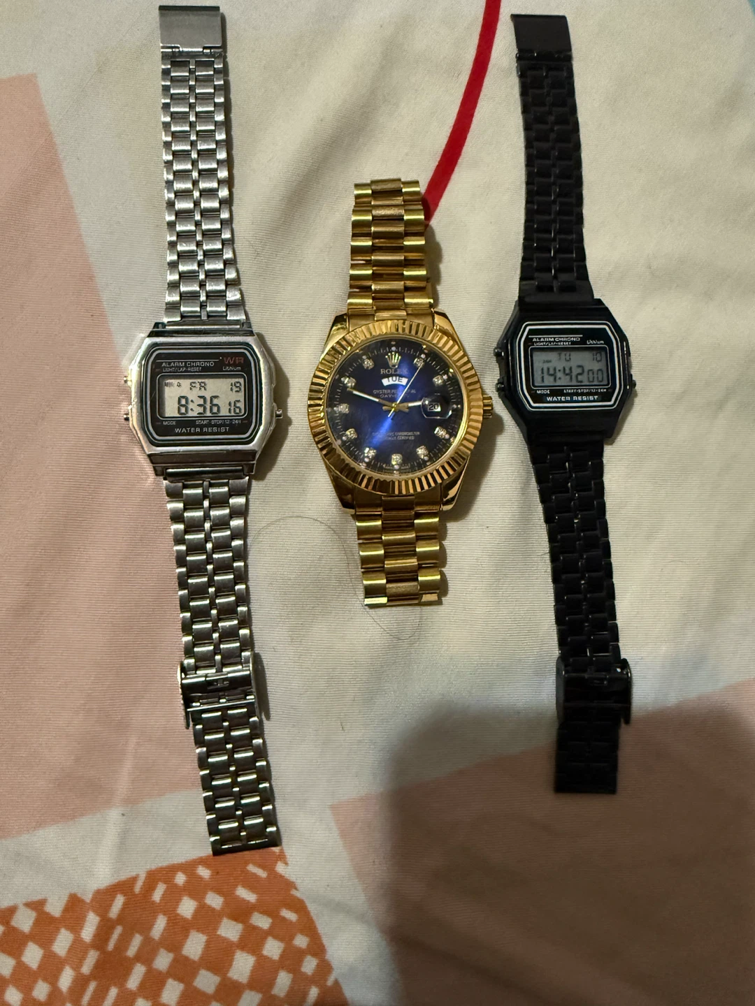 Set of Three Watches - photo 4