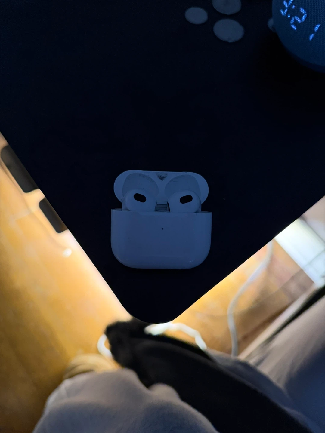 Apple AirPods 3rd Generation - photo 4