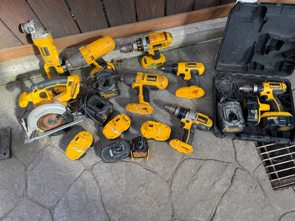 Dewalt 18v tool set