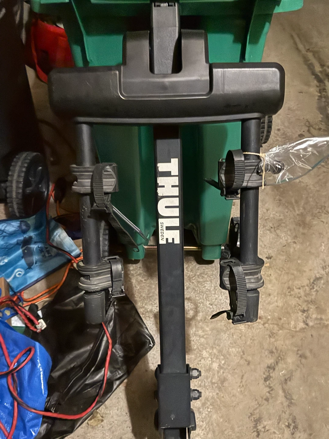 Thule Hitch Mount  2 Bike Rack - photo 2