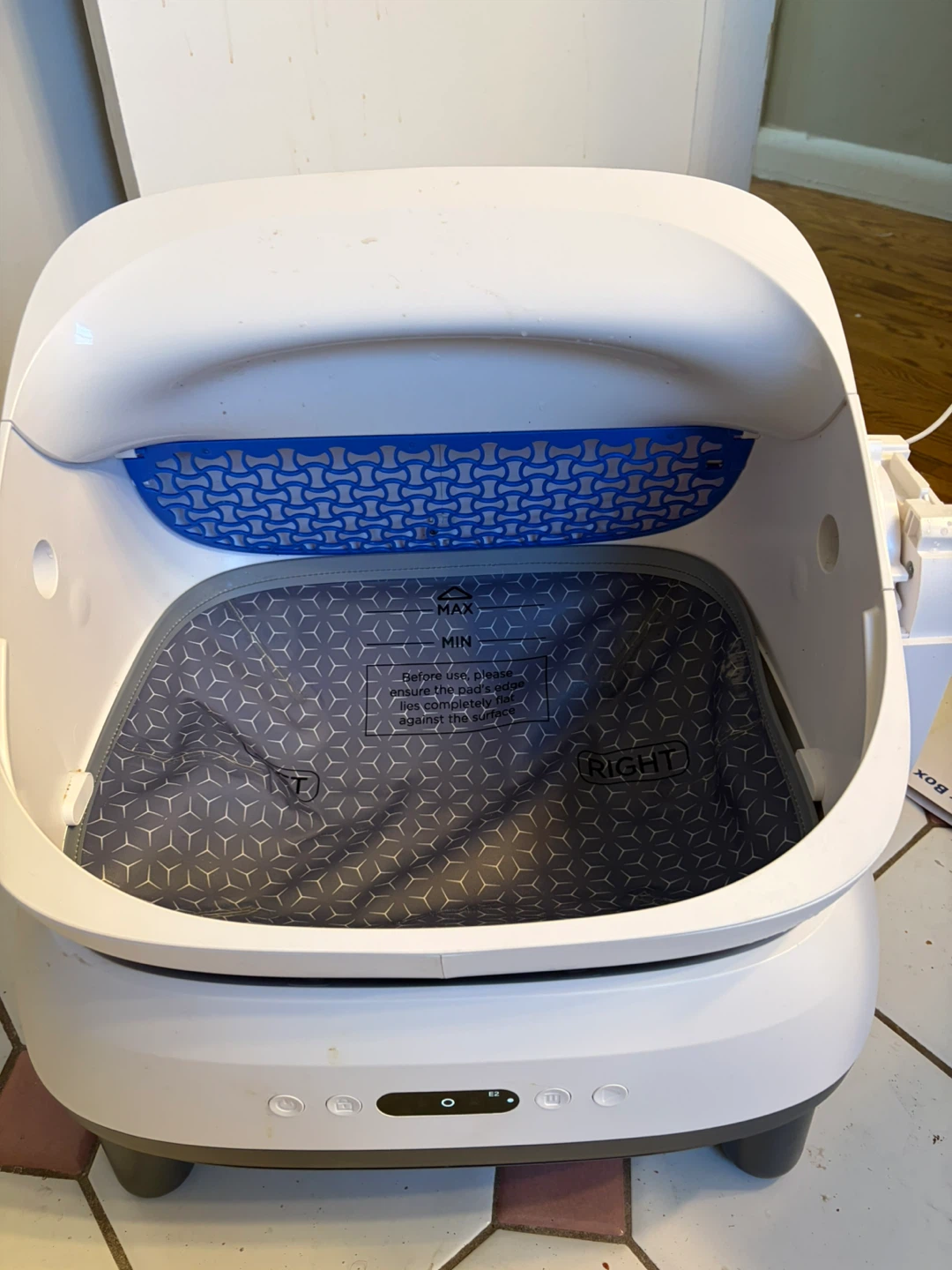 HappyPaw Self-Cleaning Cat Litter Box