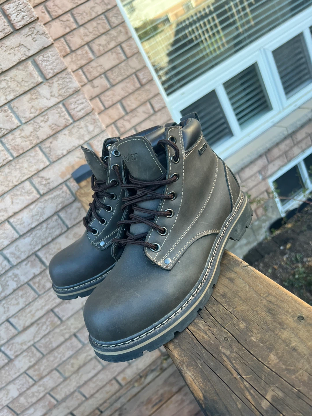 Mens Dexter Waterproof Boots size 8.5 - photo 2