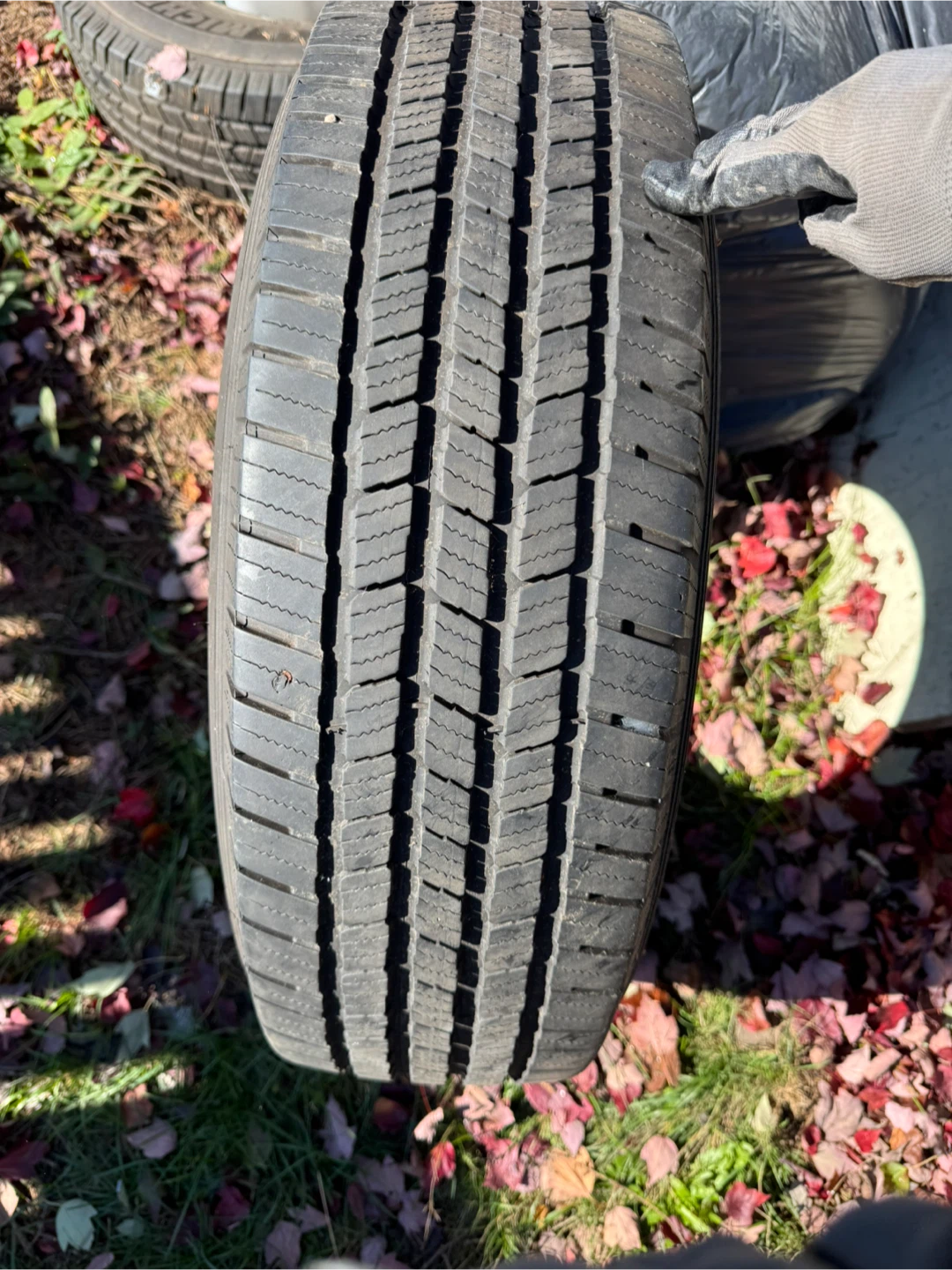 Michelin Agilis LTX Tire LT245/75R16