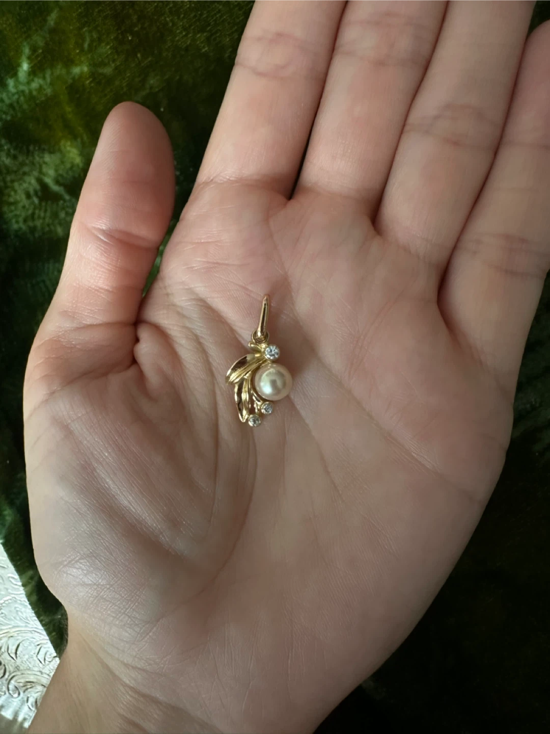 925 Gold Tone Pearl and Crystal Pendant - photo 2