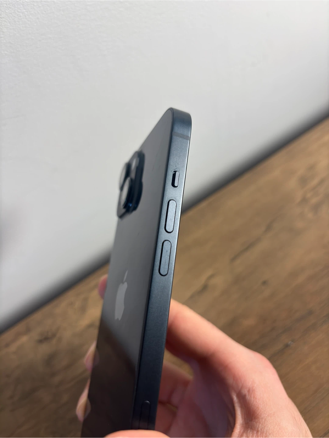 iPhone 14 (128GB) Midnight Blue + Case - Limited Time! - photo 5