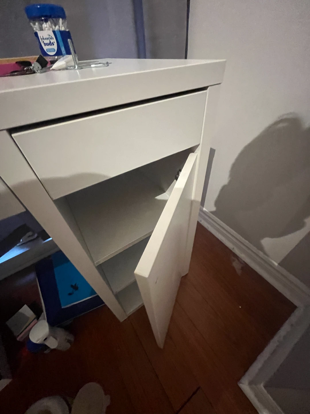 IKEA - MICKE White desk with drawers and cabinet - photo 2