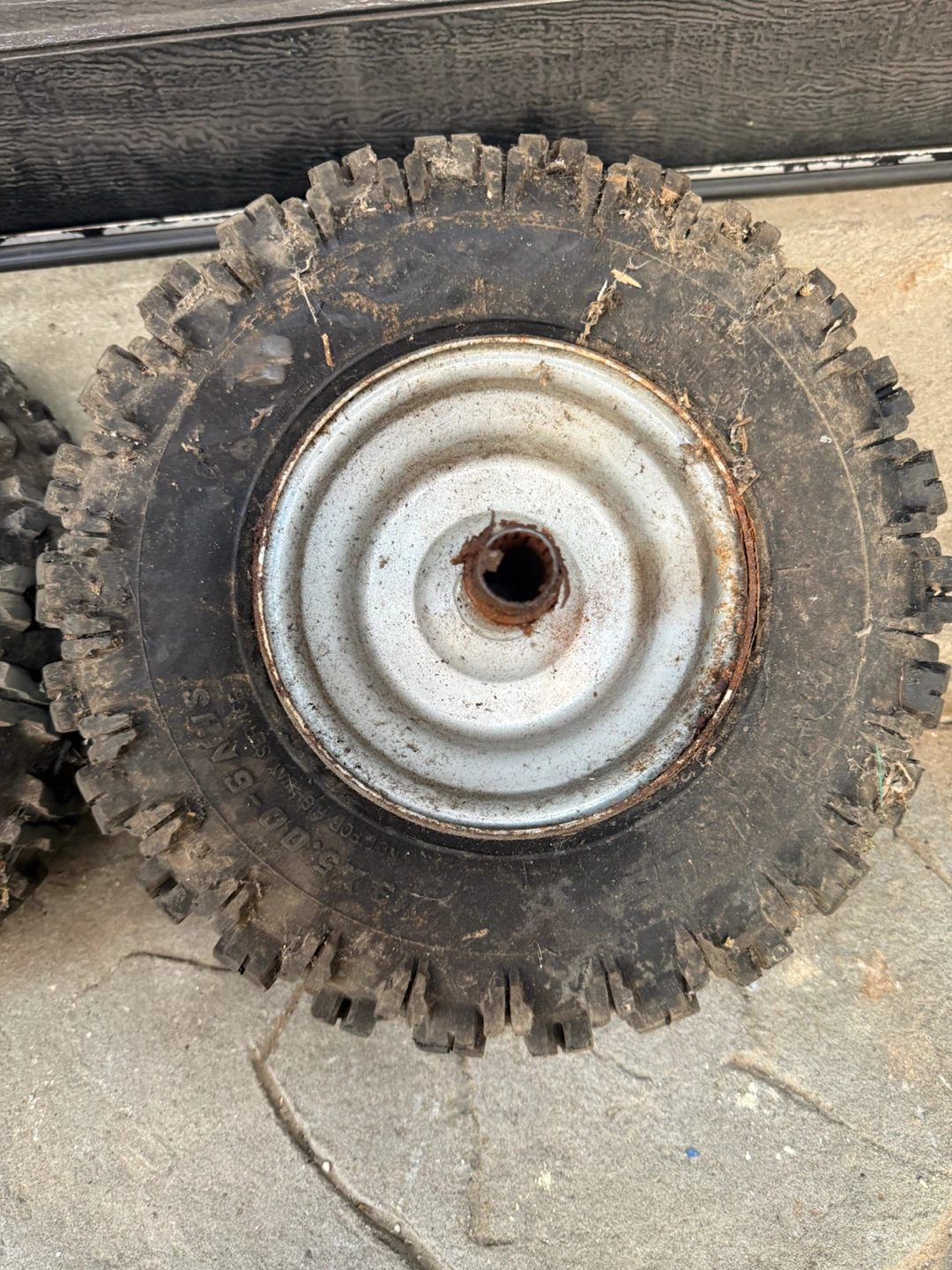 Snowblower wheels - photo 5