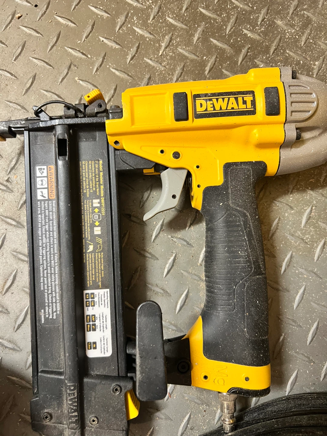 DeWalt 6.0 Gallon Air Compressor and Tool Bundle - photo 3