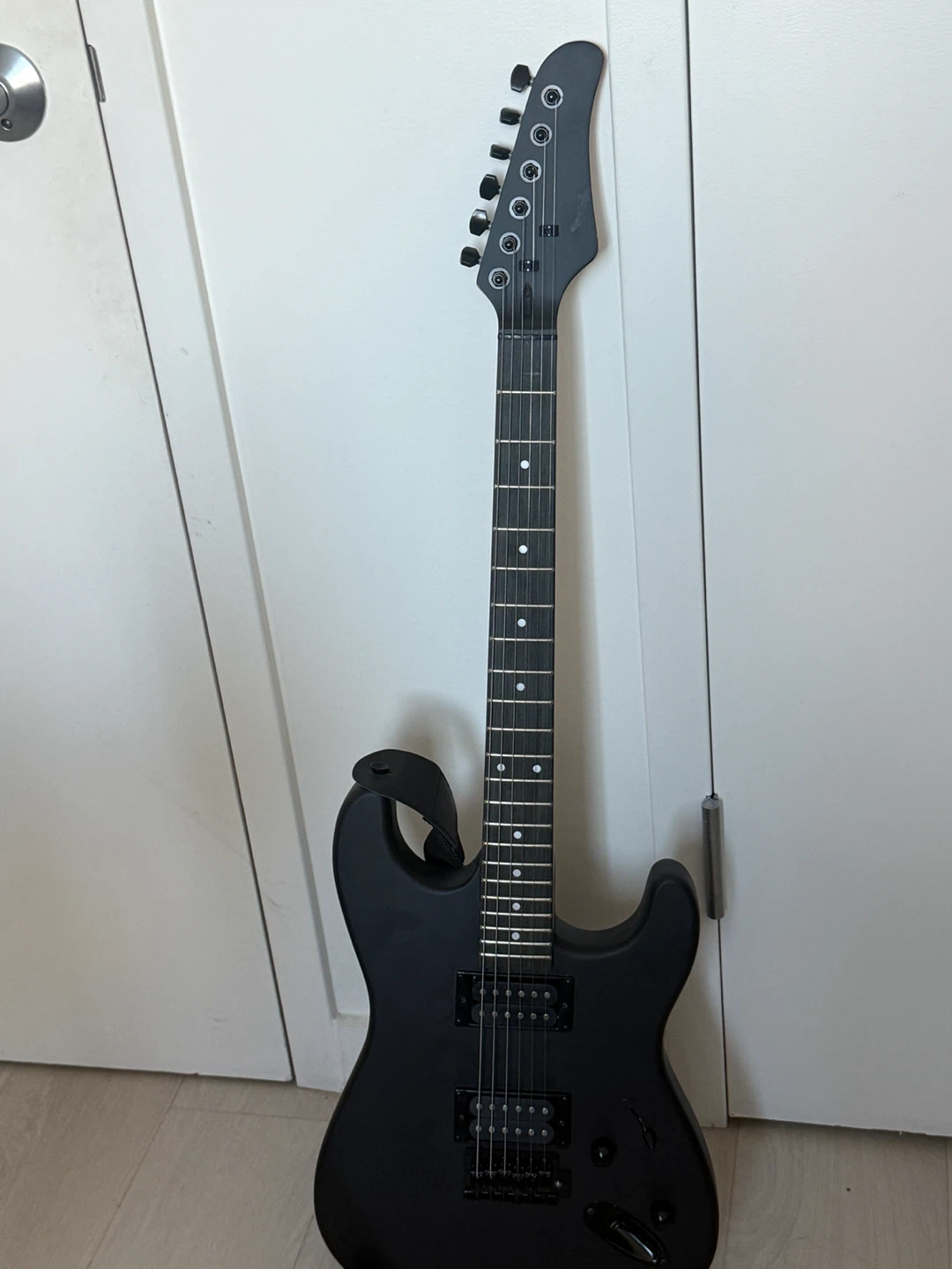 Matte Black Electric Guitar with Gig Bag - photo 3