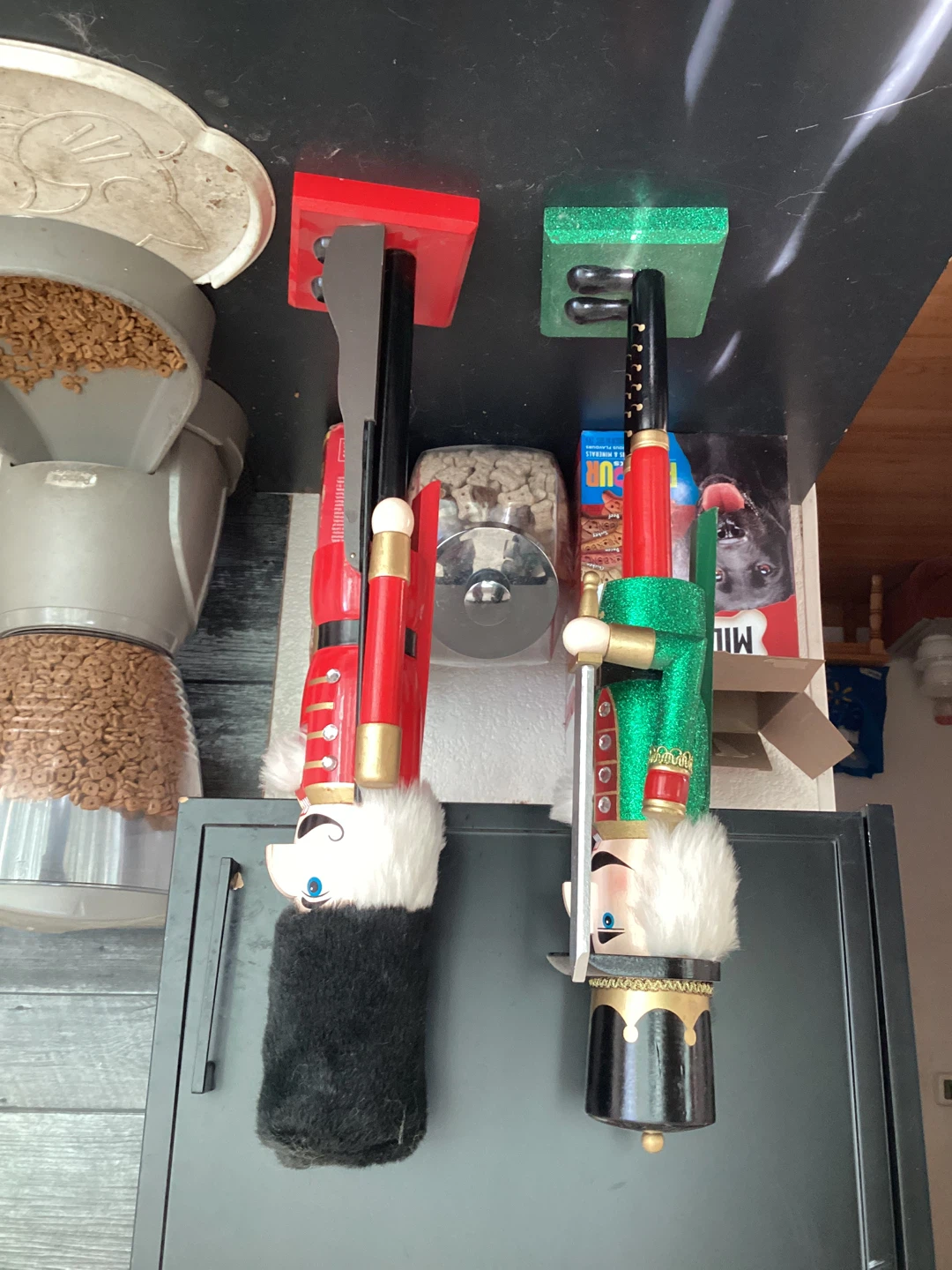 Set of 2 Decorative Christmas Nutcrackers - photo 5