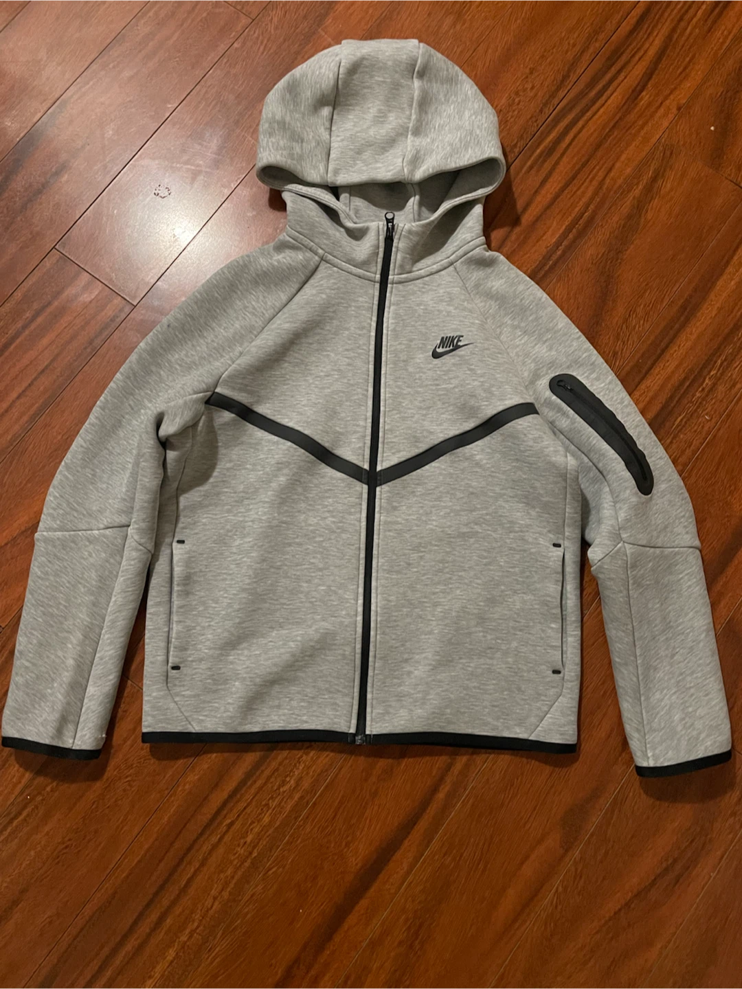 Nike Tech Fleece Hoodie Grey