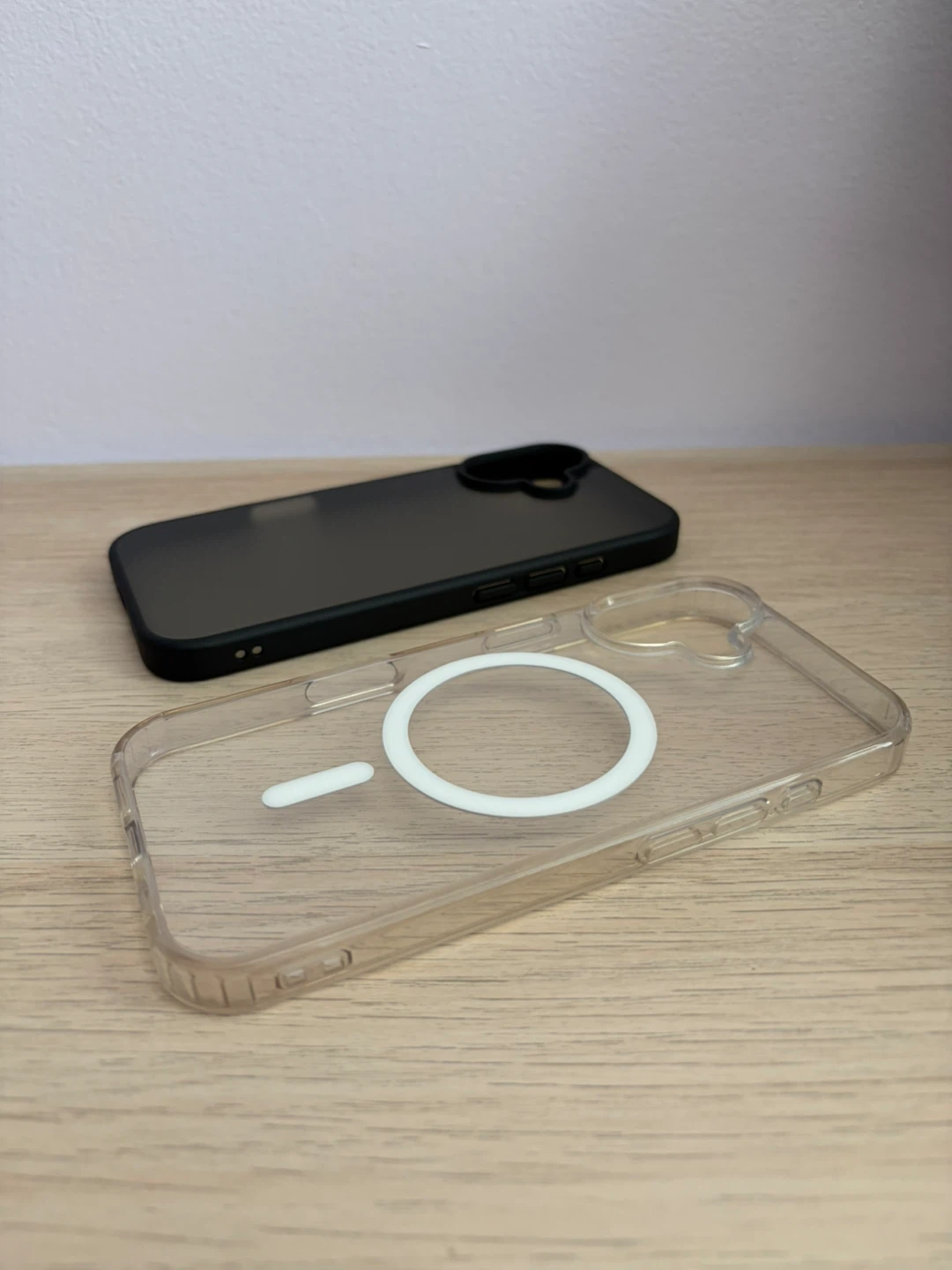 iPhone 17 Cases - photo 2
