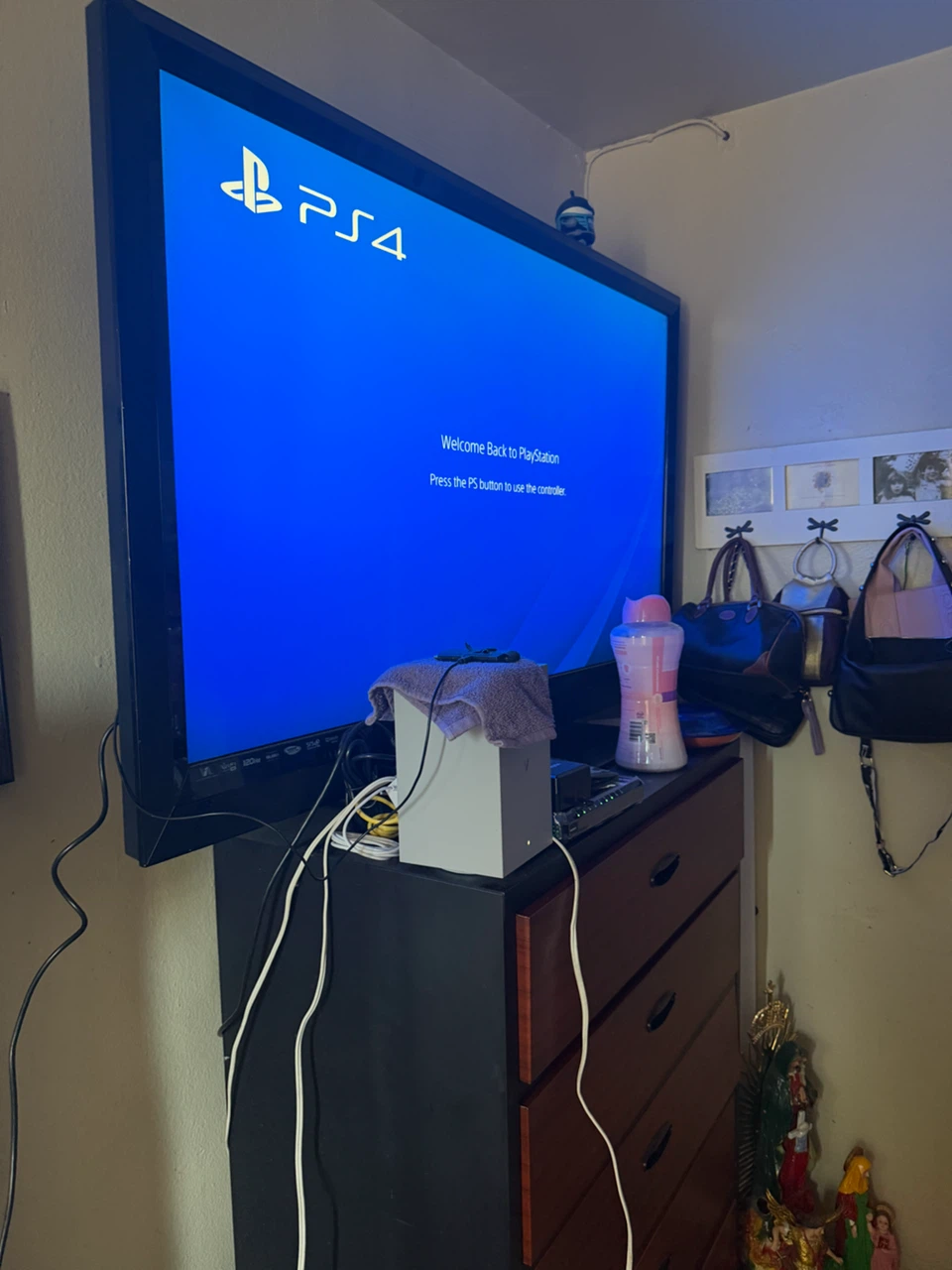 PlayStation 4 Slim Console - photo 2