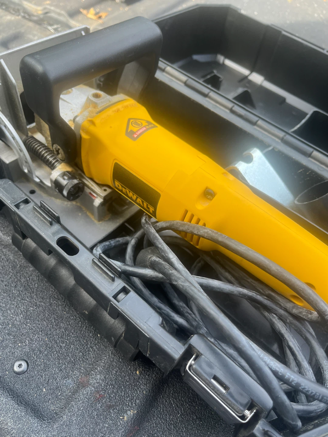DEWALT DW682 Plate Joiner with Case - photo 3