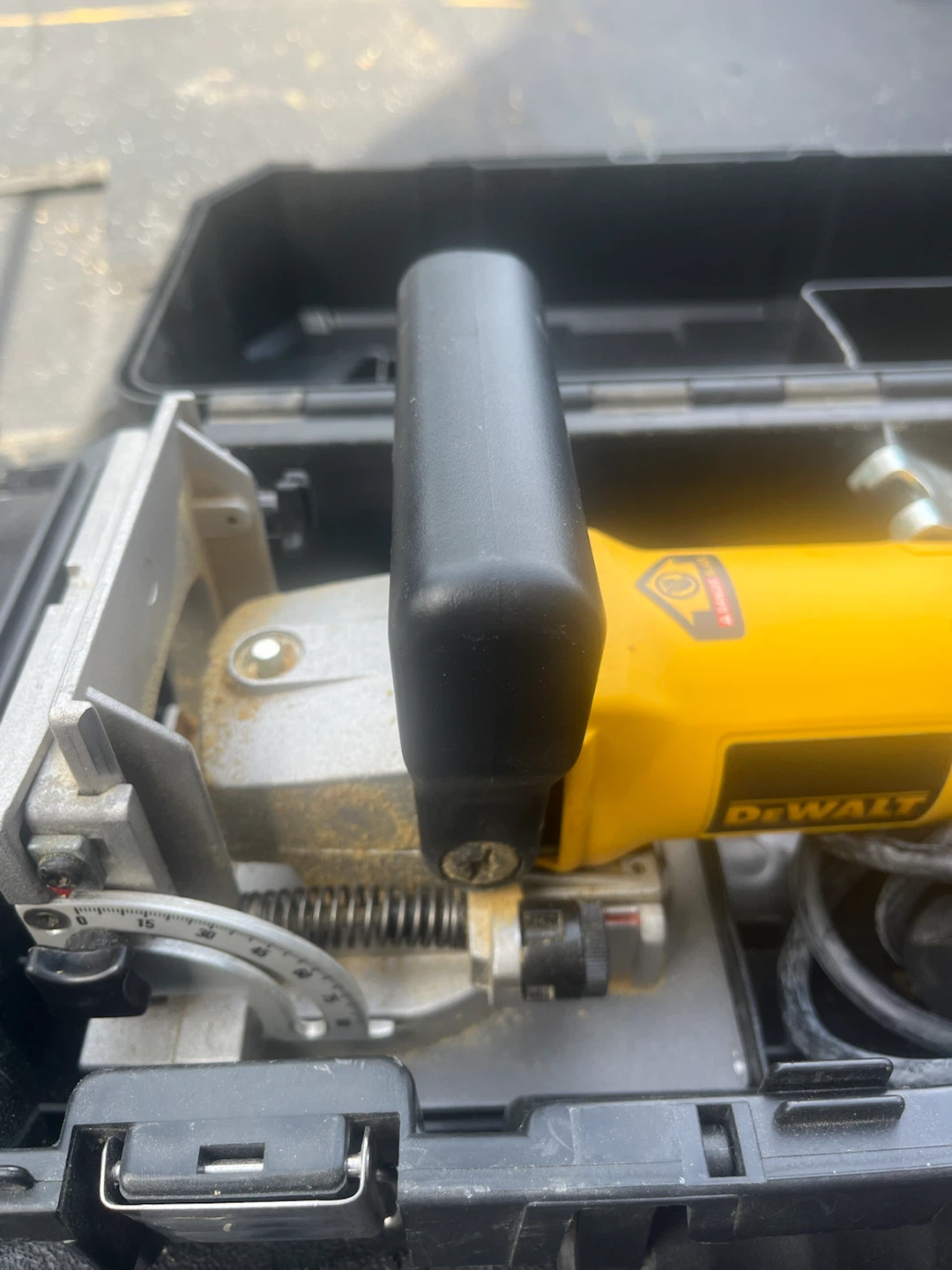 DEWALT DW682 Plate Joiner with Case - photo 4