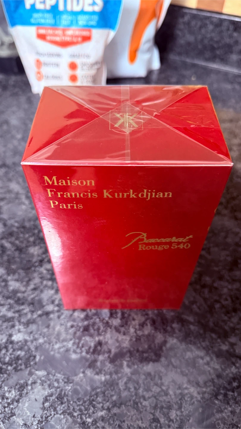 Maison Francis Kurkdjian Baccarat Rouge 540 Extrait de Parfum - photo 2