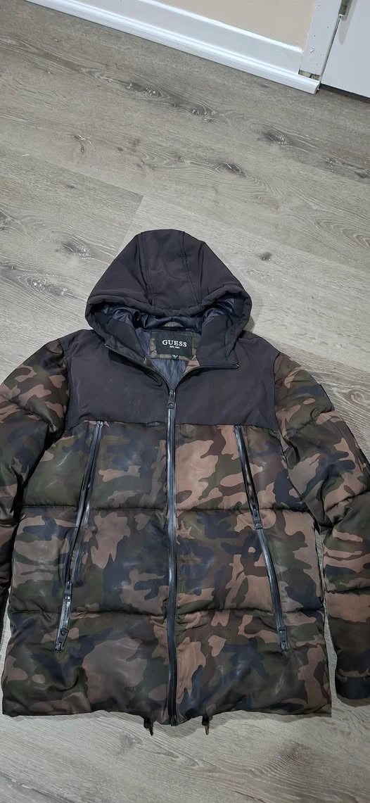 Guess Camouflage Puffer Jacket