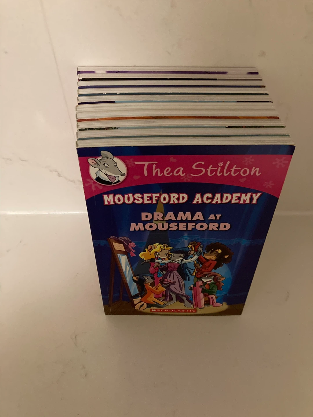 Thea Stilton Mouseford Academy Set - photo 2