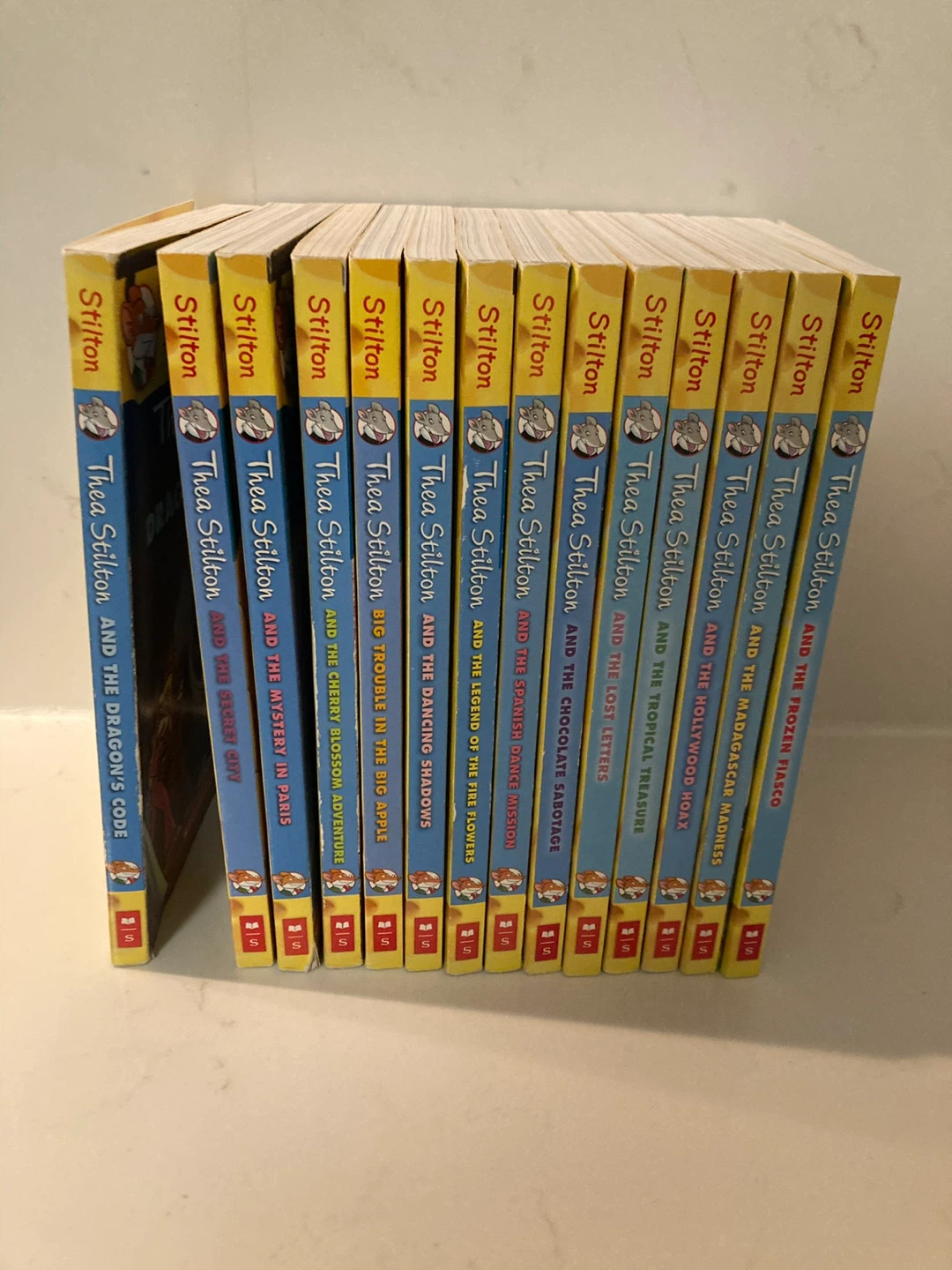 Set of 13 Thea Stilton Books