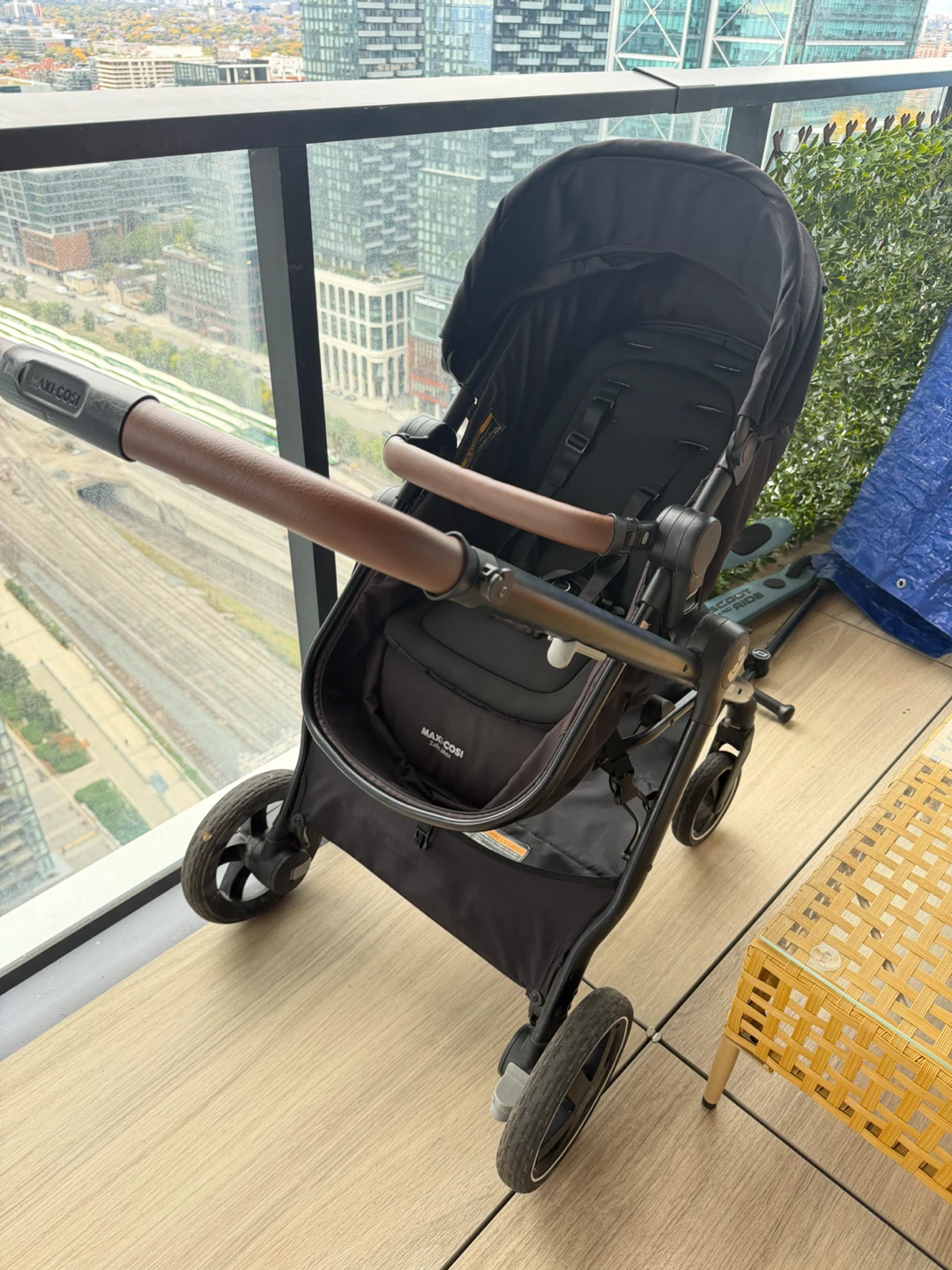 Maxi-Cosi Zelia Max Stroller - Professionally Cleaned - photo 4