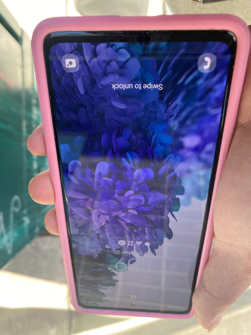 Samsung Galaxy S20 FE Smartphone