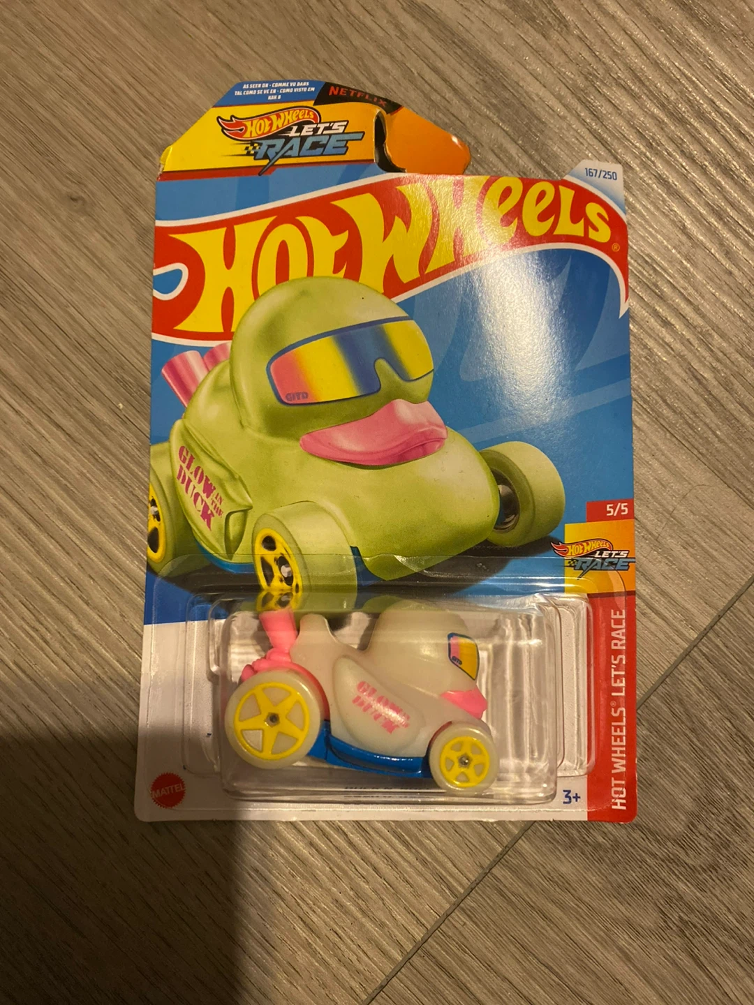 Hot Wheels Let's Race Glow in the Dark Duck