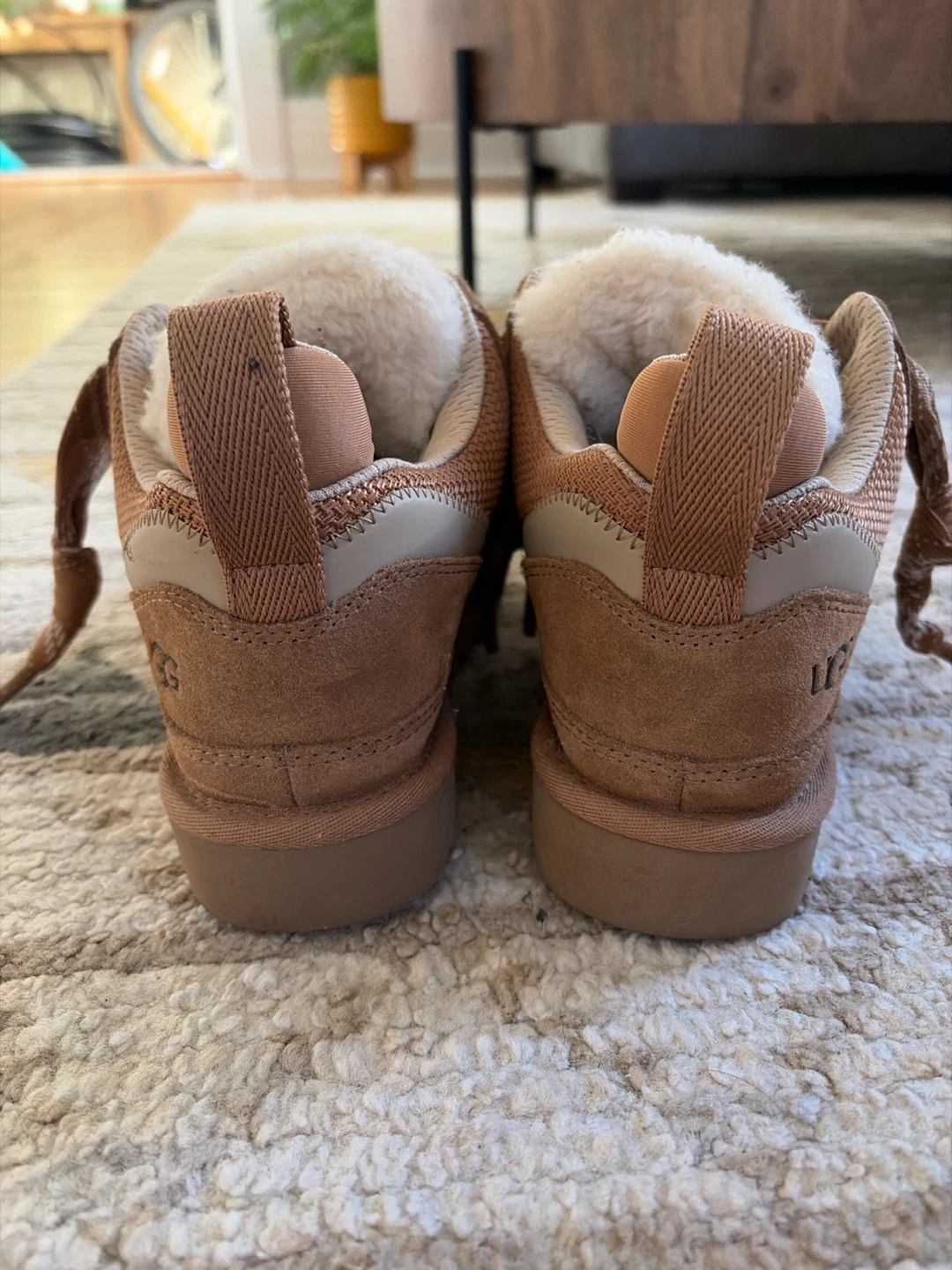UGG Women’s Lowmel Chestnut Colour - photo 4