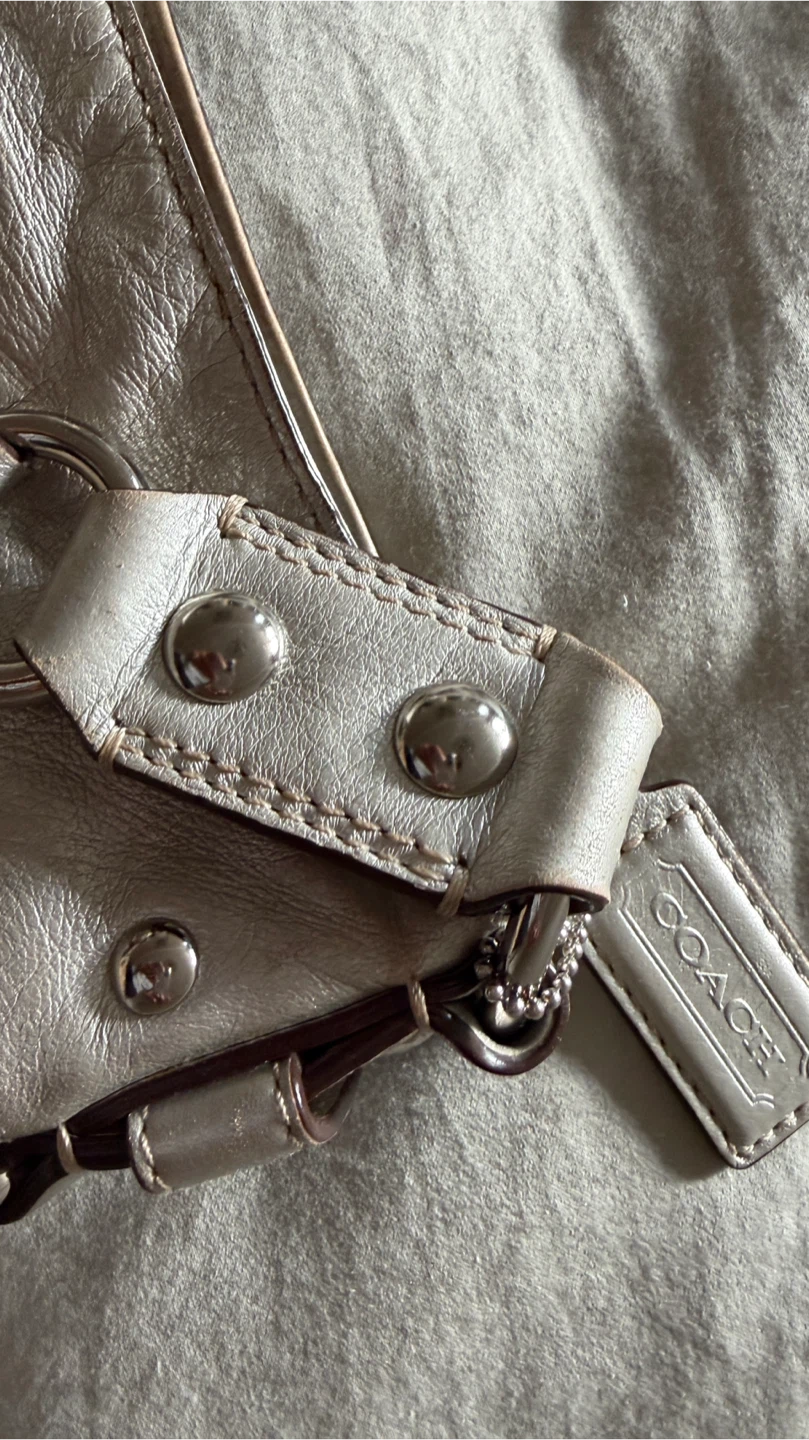 Assorted Handbag clearout - photo 5