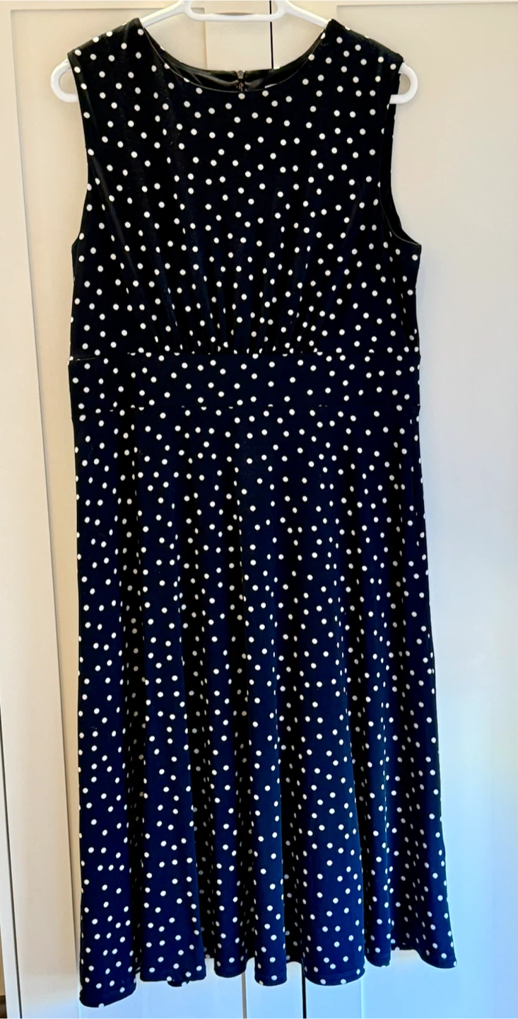 London Times Polka Dot Sleeveless Dress