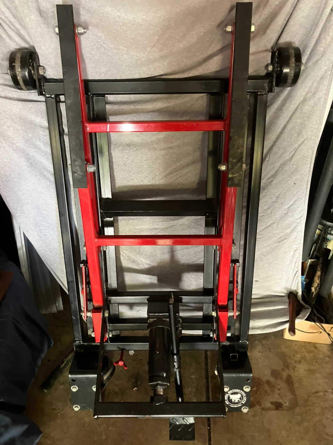 Pit Bull Motorcycle Lift