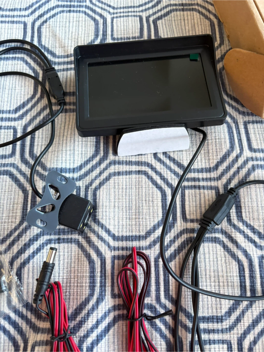 4.3 inch Car Backup Camera and Monitor Kit - photo 3