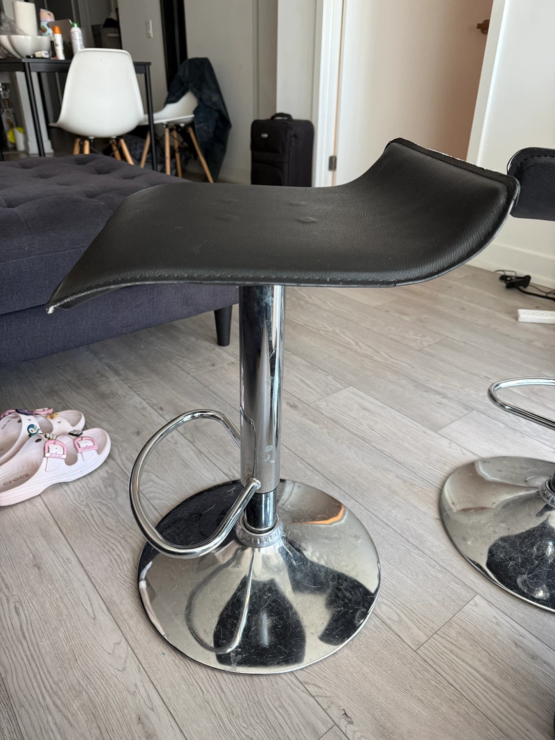 Set of Two Adjustable Black Bar Stools - photo 2