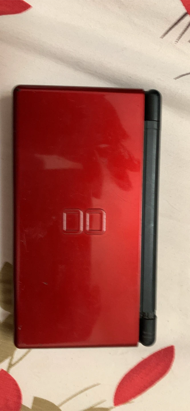 Nintendo DS Lite Handheld Console Red