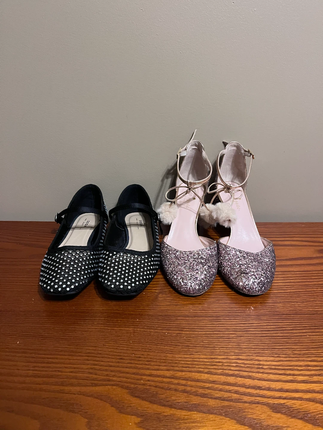 LADIES FLATS/HEELS (Size 6-6M) - photo 3