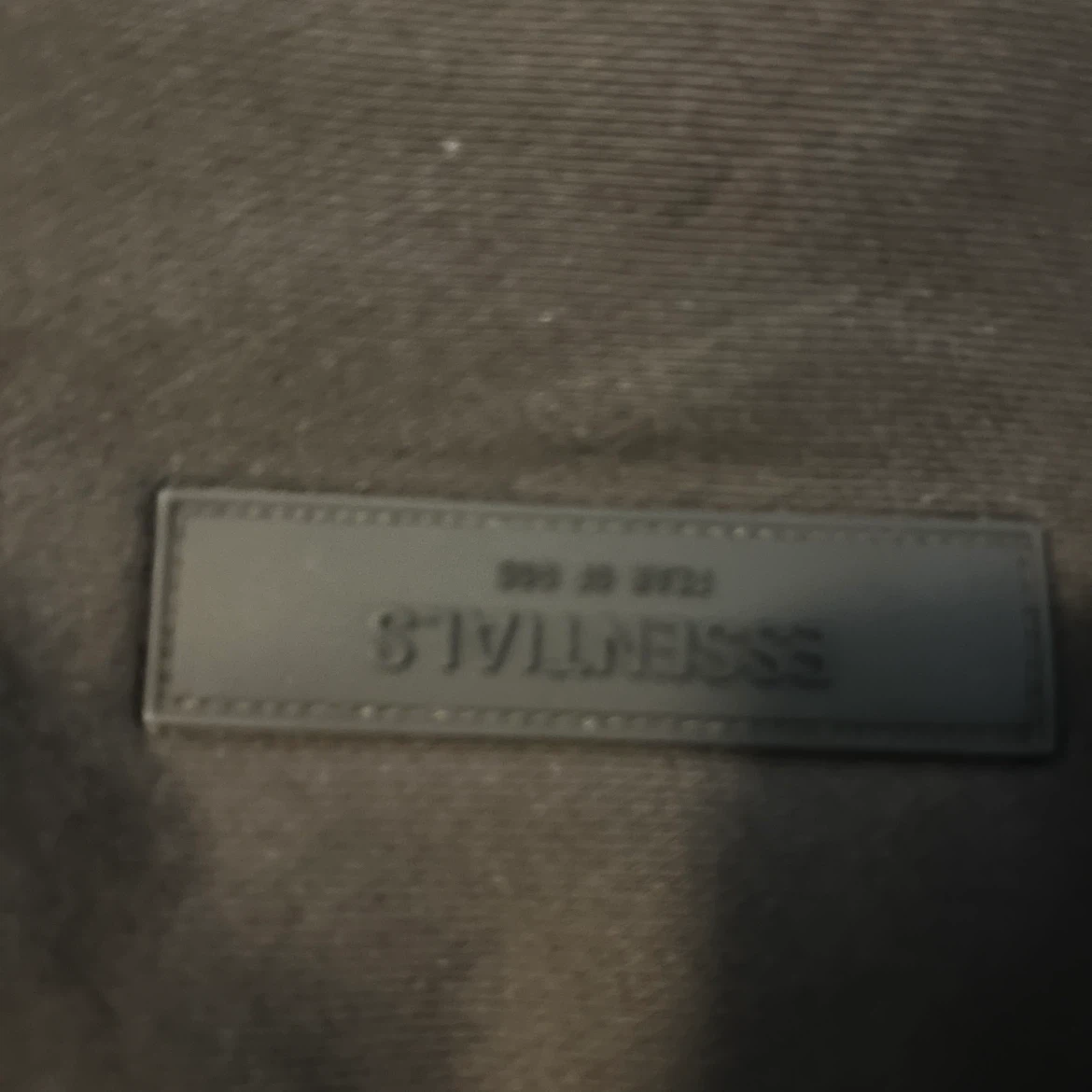 Essentials hoodie size small - photo 3