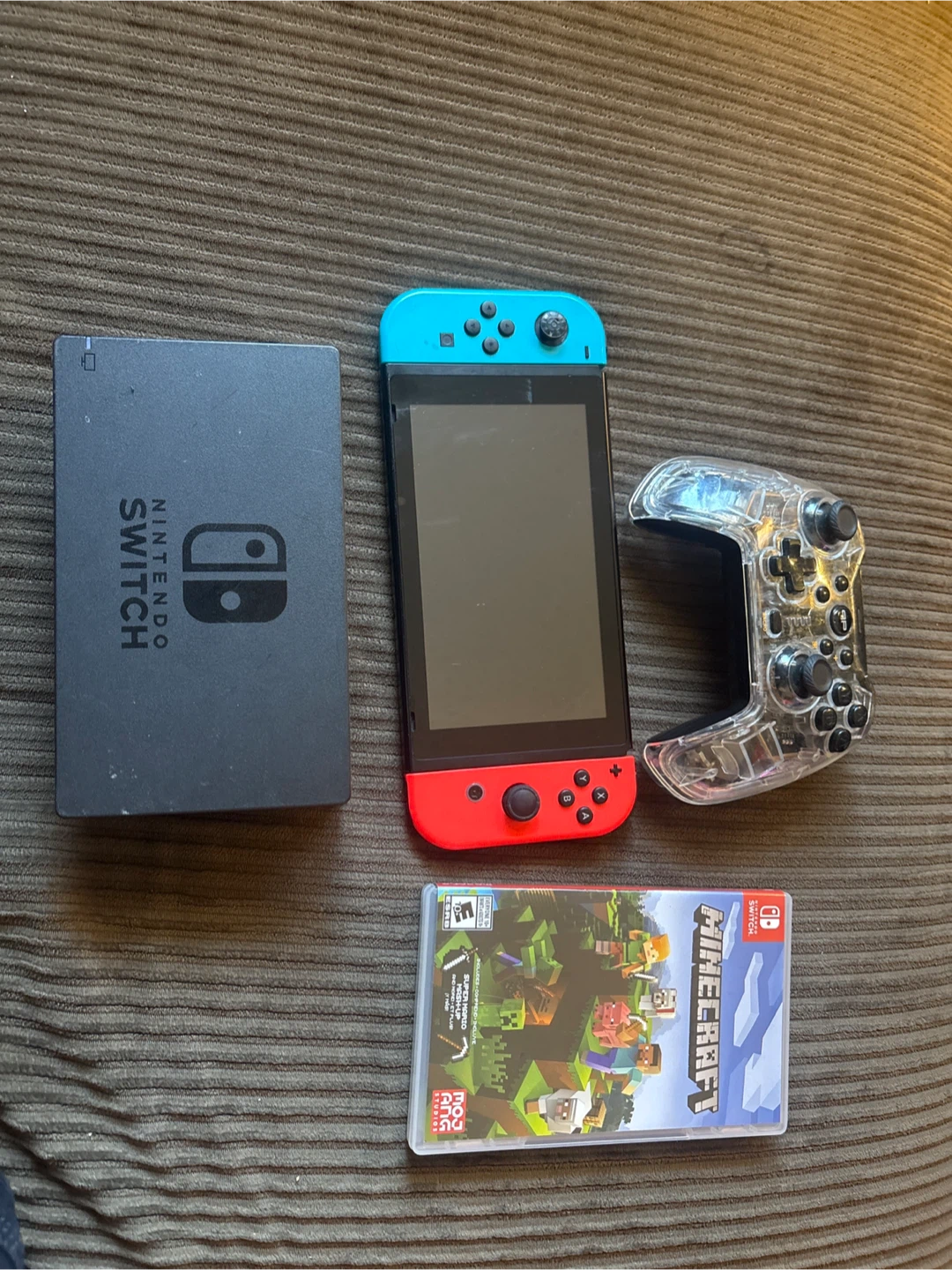 Nintendo Switch Console with Controller and Minecraft - photo 5