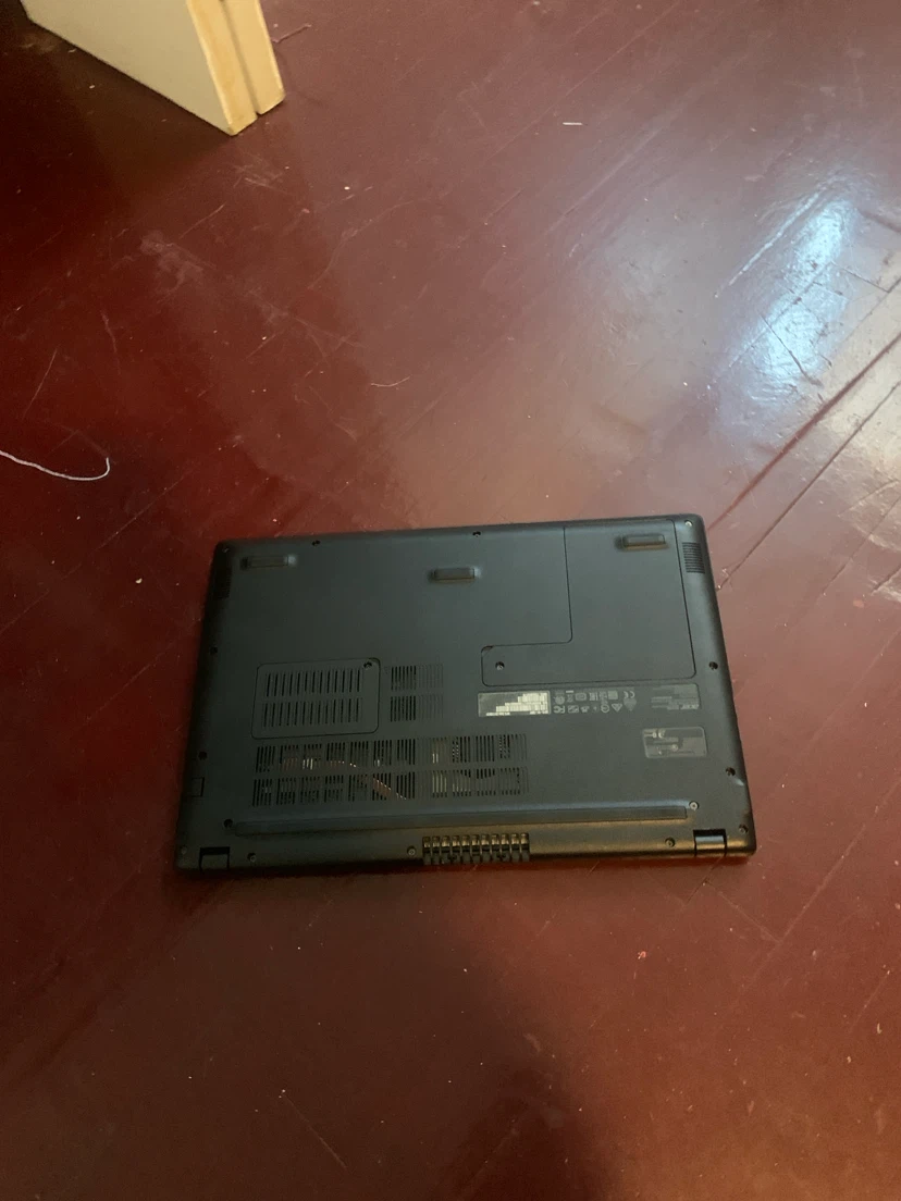 Black Acer Laptop - photo 2