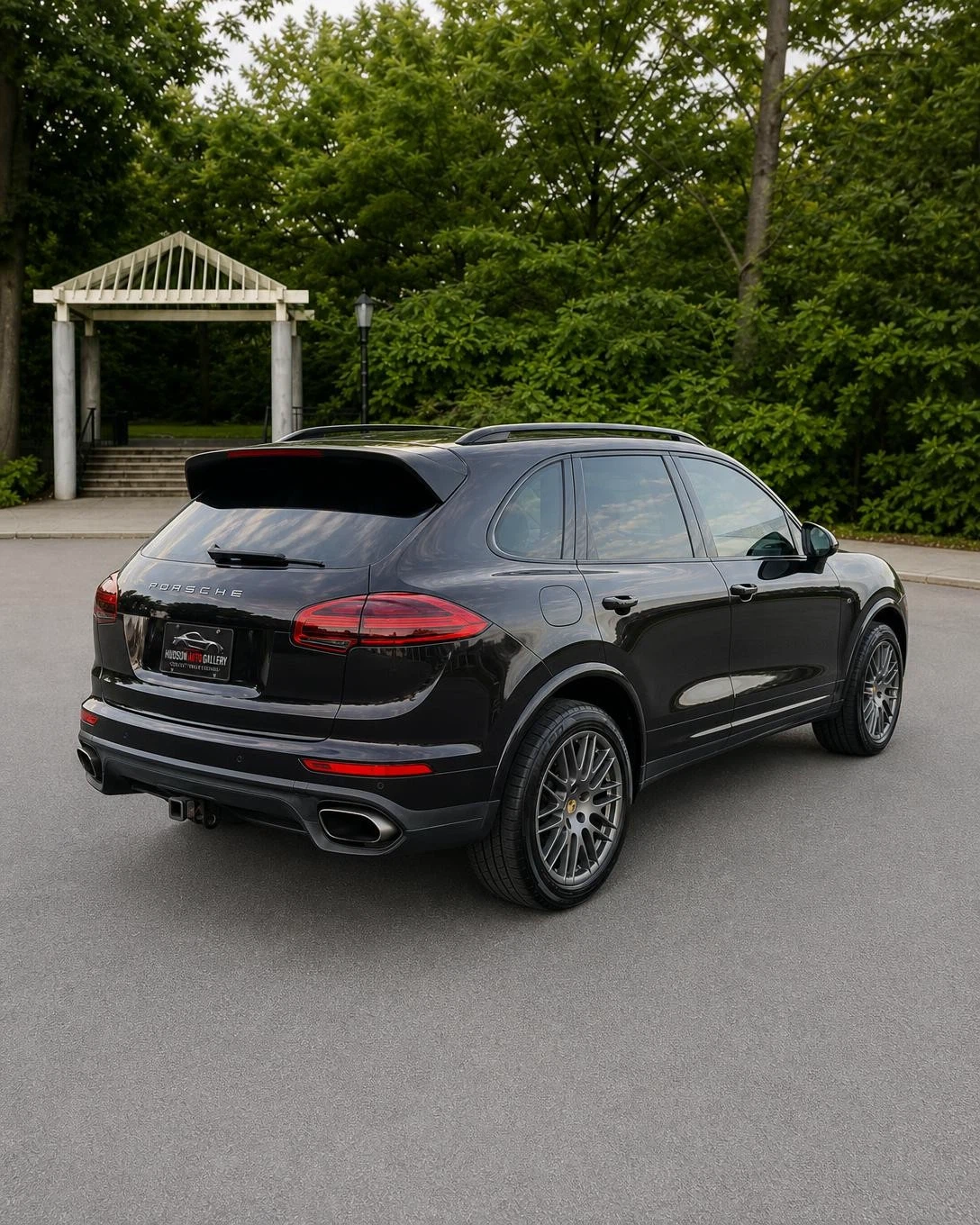 2017 Porsche  cayenne platinum Edition