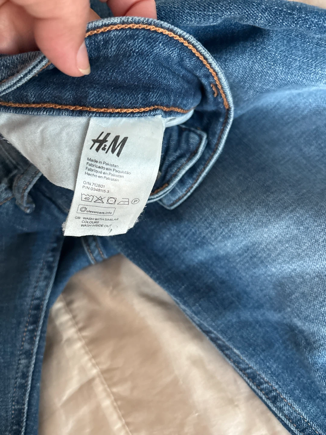 H&M Girlfriend Fit Distressed Denim Jeans - Size 6 - photo 2