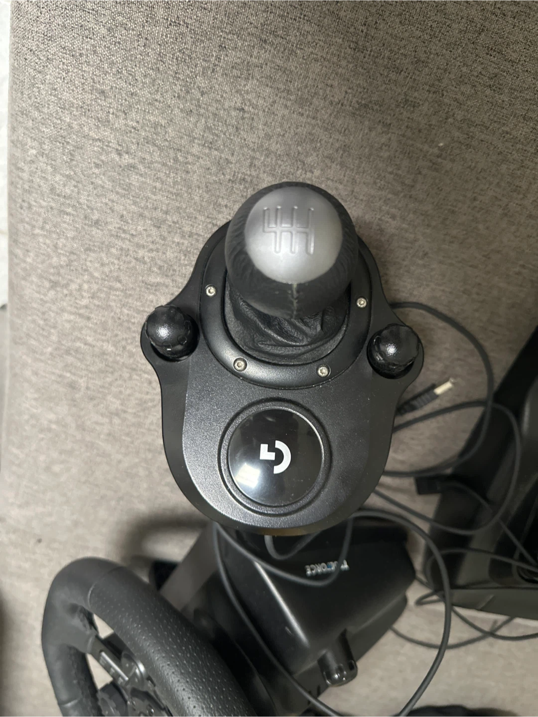 Logitech G Driving Force Racing Wheel and Pedals - CASH ONLY - photo 3