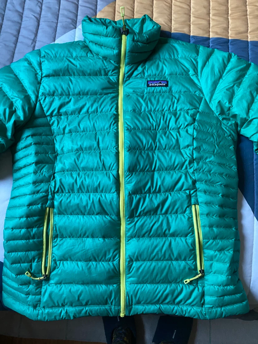 Patagonia women’s waterproof light jacket