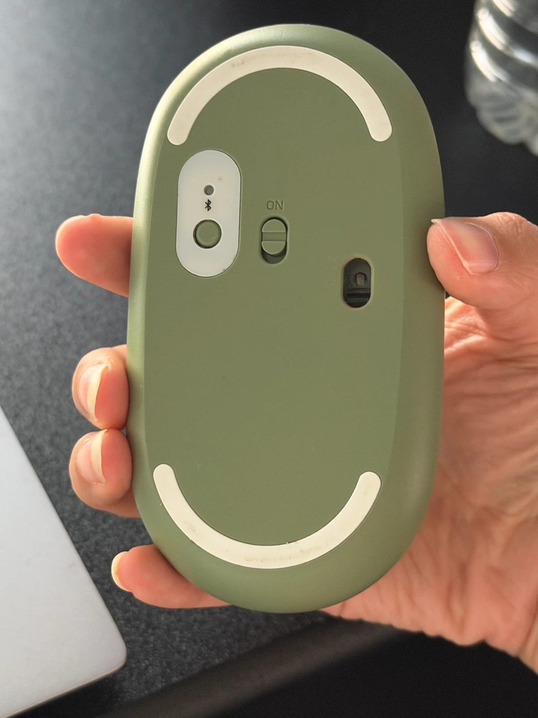 Wireless Bluetooth Mouse - photo 3