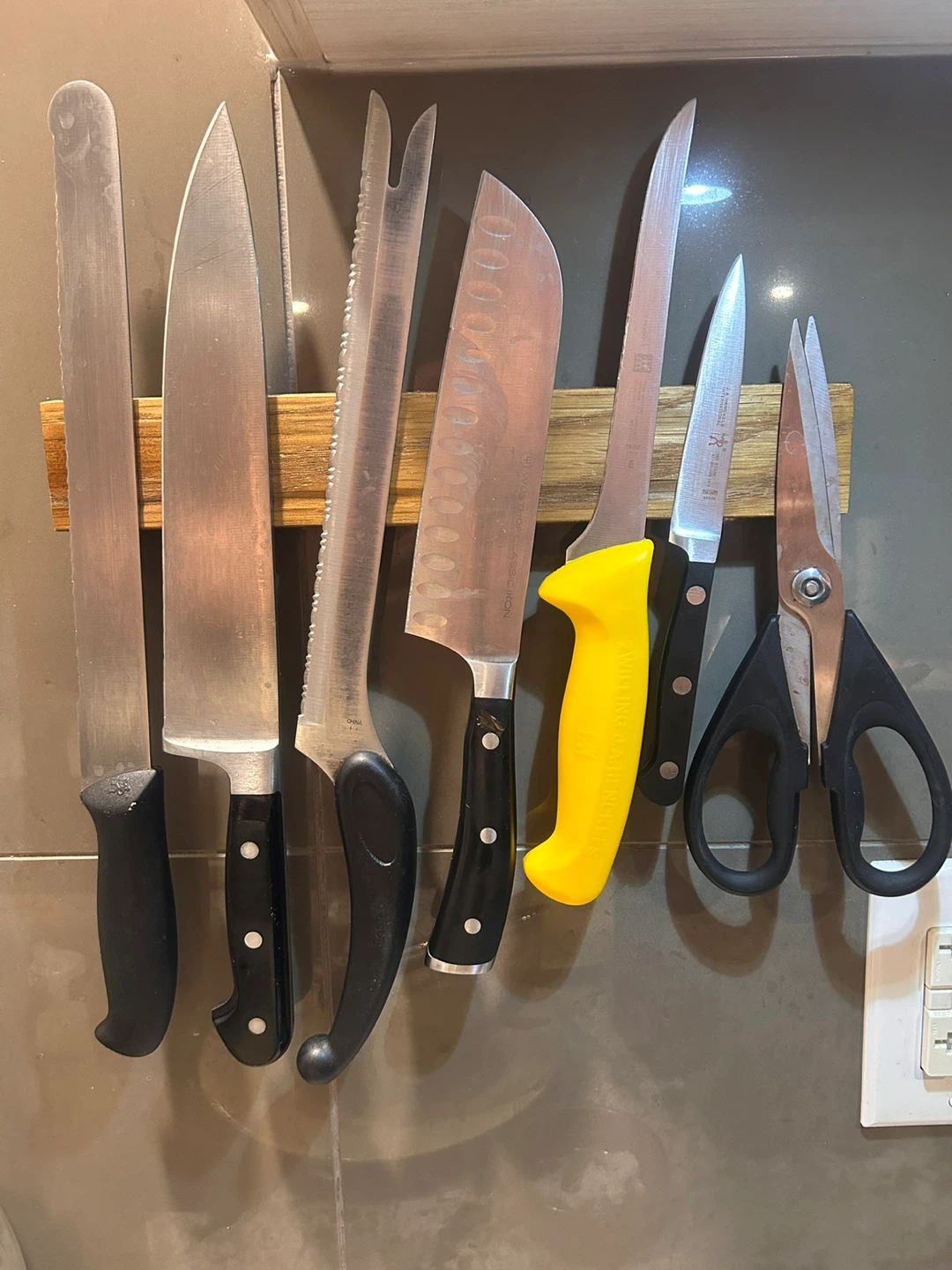 Magnetic Knife Holder