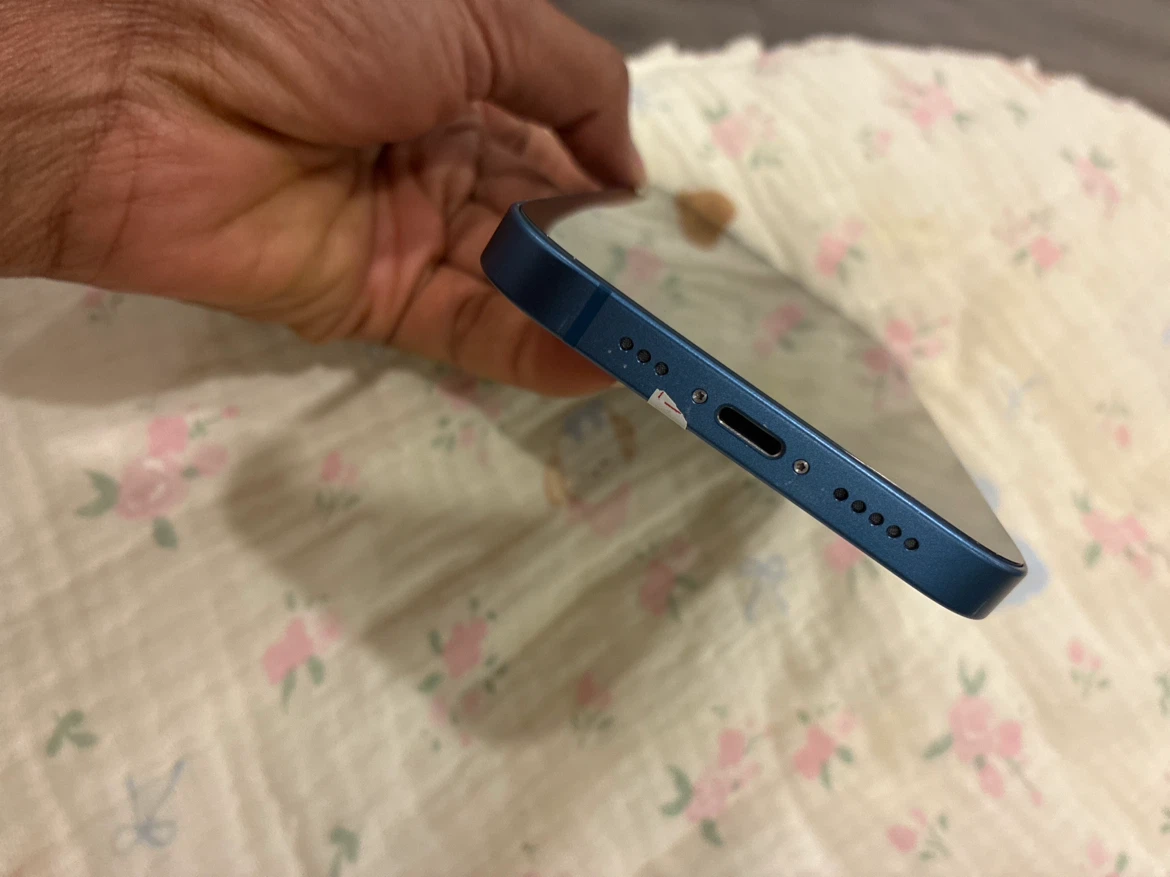 iPhone 13 128gb - photo 3