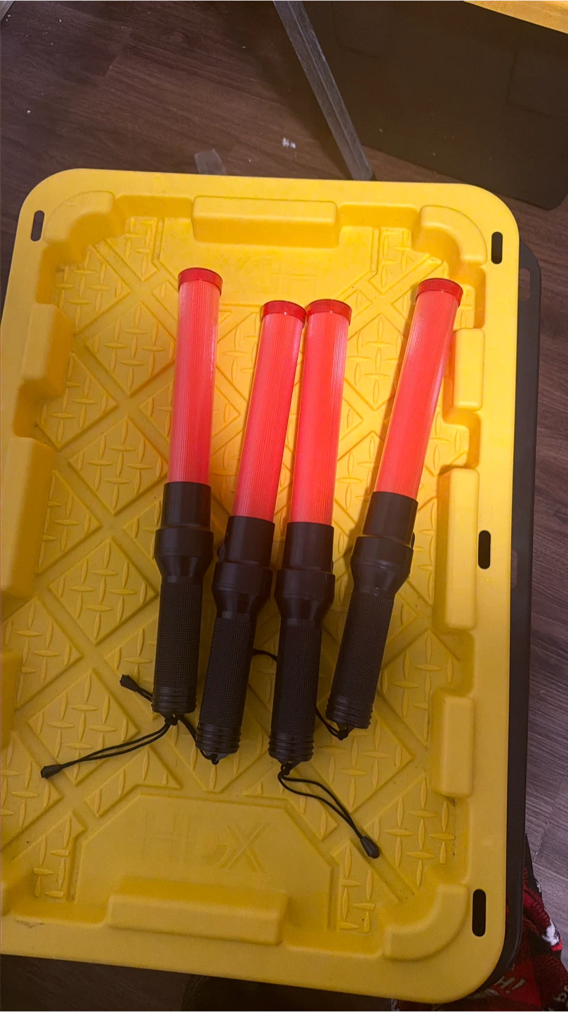 Set of 4 LED Traffic Wands - photo 2