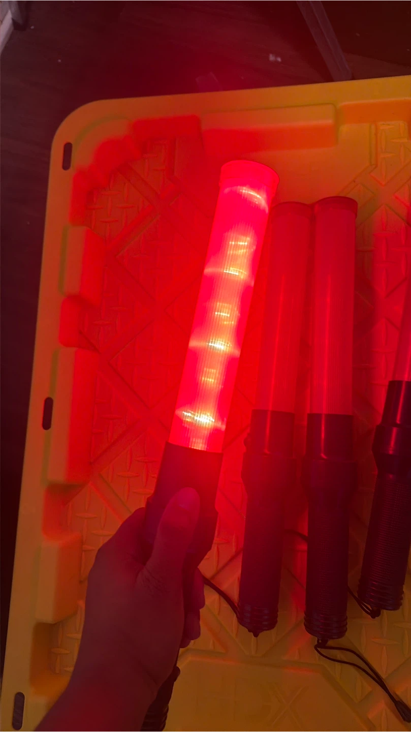 Set of 4 LED Traffic Wands - photo 4