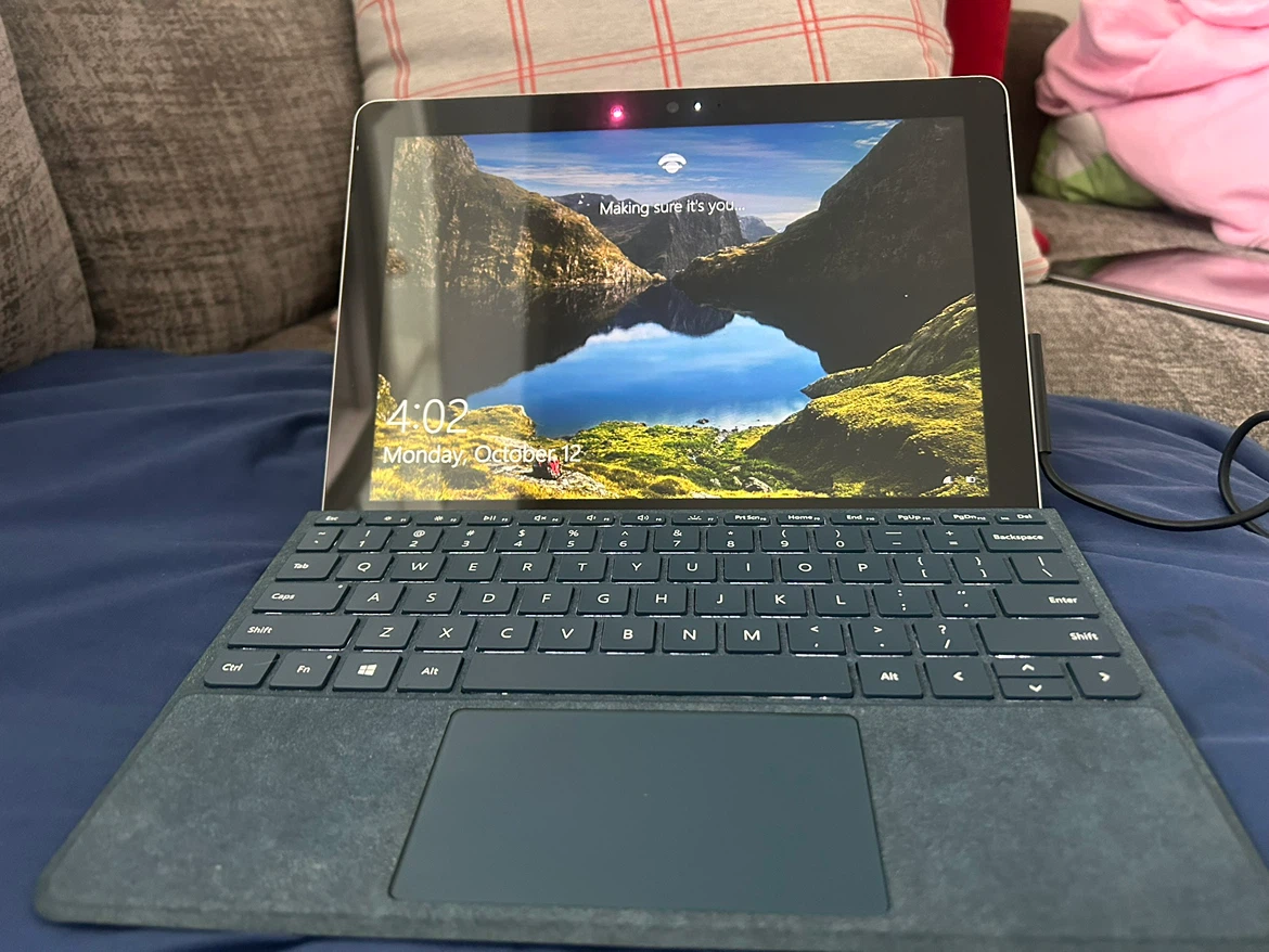 Microsoft Surface Pro Tablet with Keyboard - photo 2