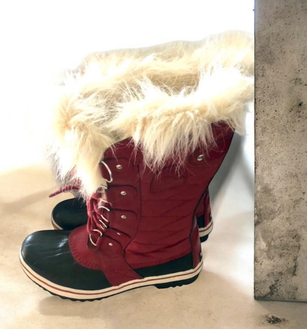 Women's Sorel Winter Boots - Size 7