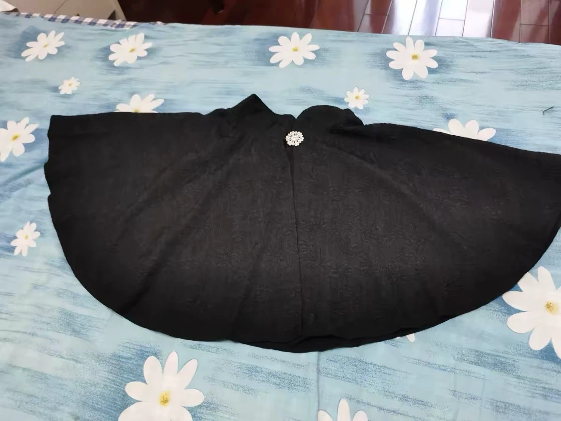 Black Floral Textured Capelet - photo 3